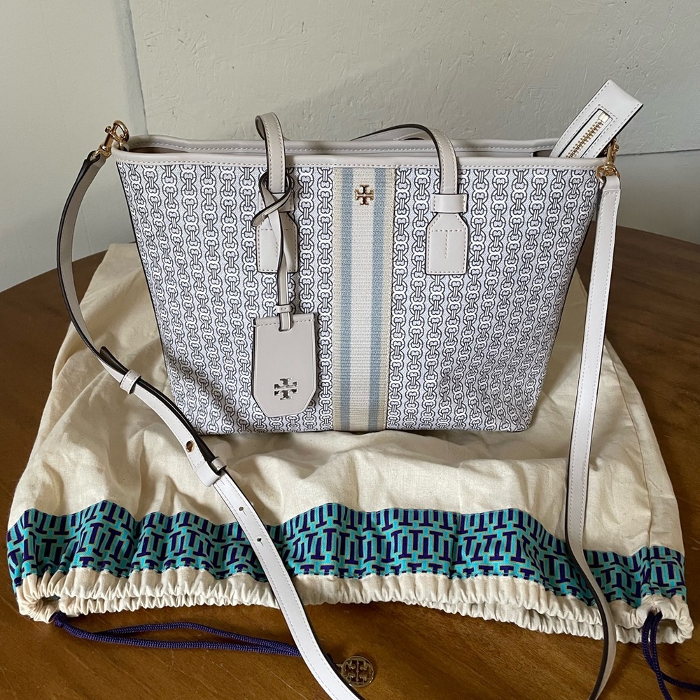 Tory Burch Gemini Link Crossbody Bag